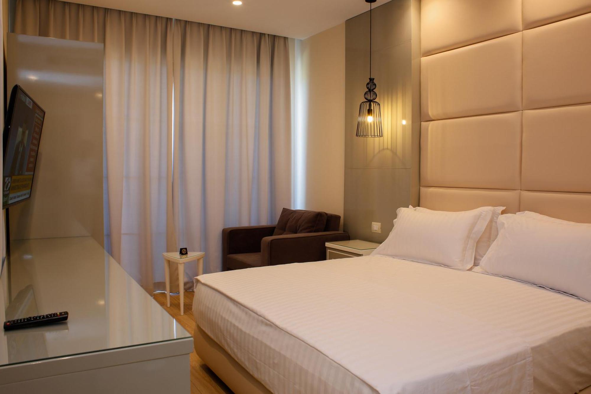 Hotel Luxury Ksamil Kamer foto
