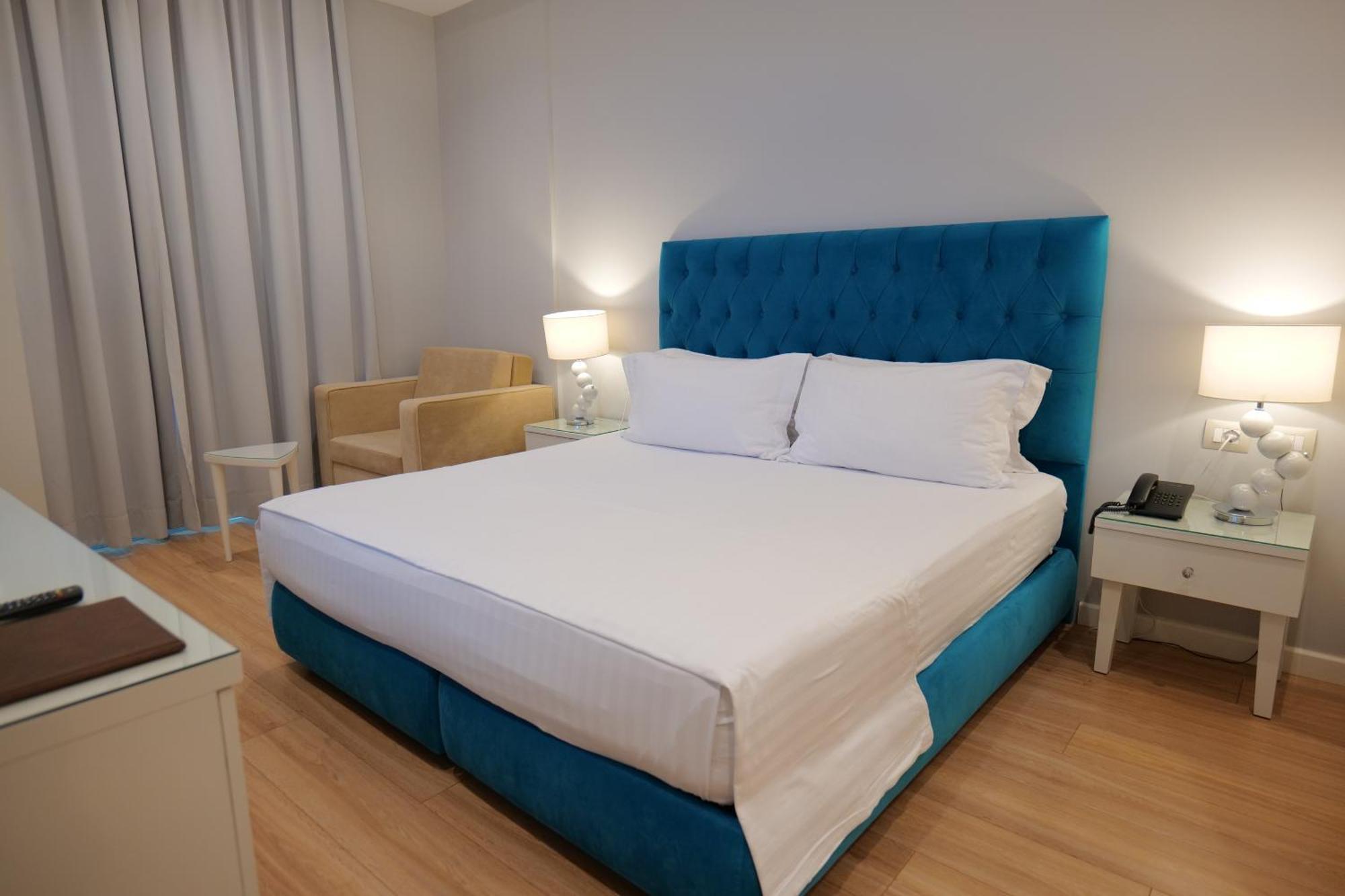 Hotel Luxury Ksamil Kamer foto