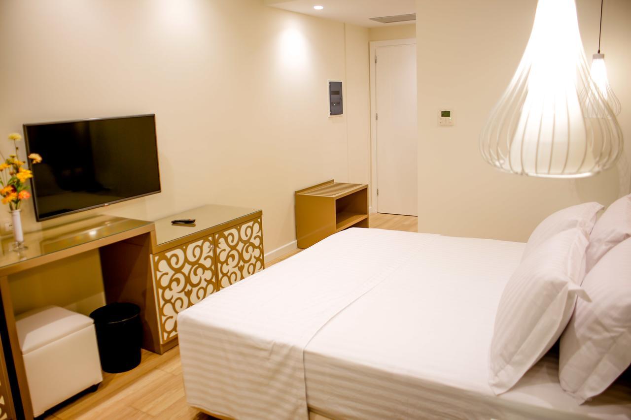 Hotel Luxury Ksamil Buitenkant foto